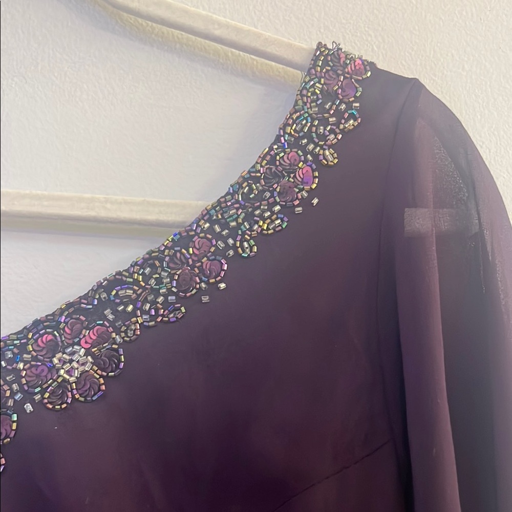 J KARA - Elegant purple chiffon and Sequin Embellishments size 8 - Picture 8 of 9
